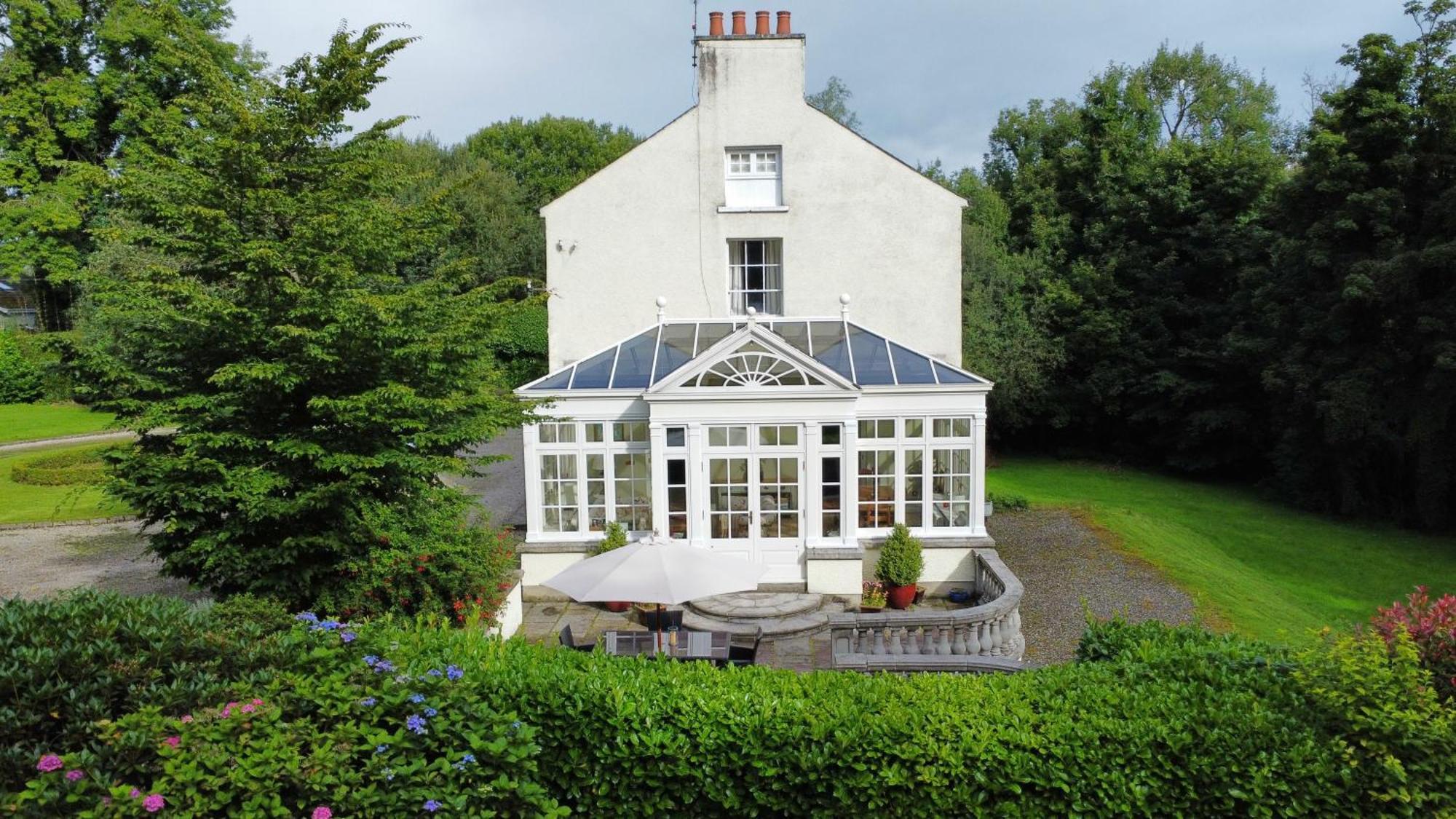 Larchmount House B&B 런던데리 외부 사진